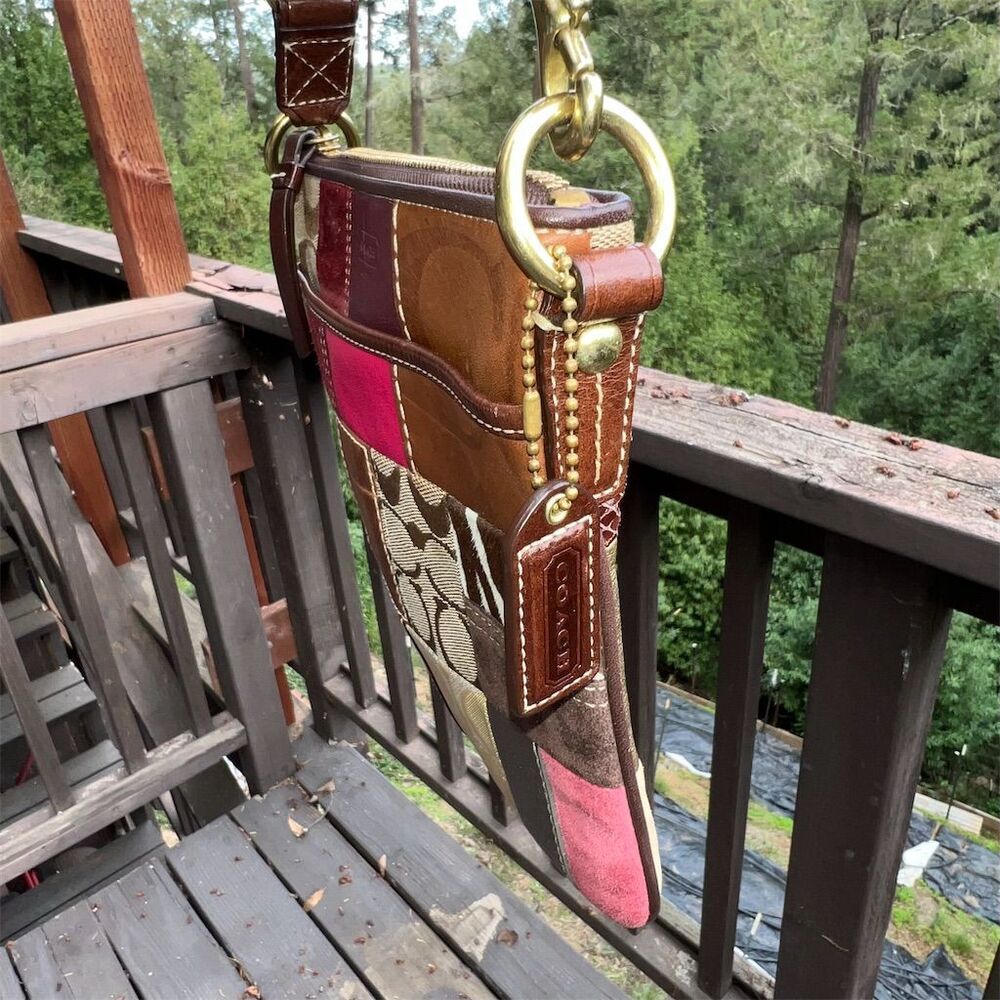 COACH VINTAGE Signature Patchwork Crossbody/Shoulder Bag Limited Edition AUTHNTC - Picture 5 of 13